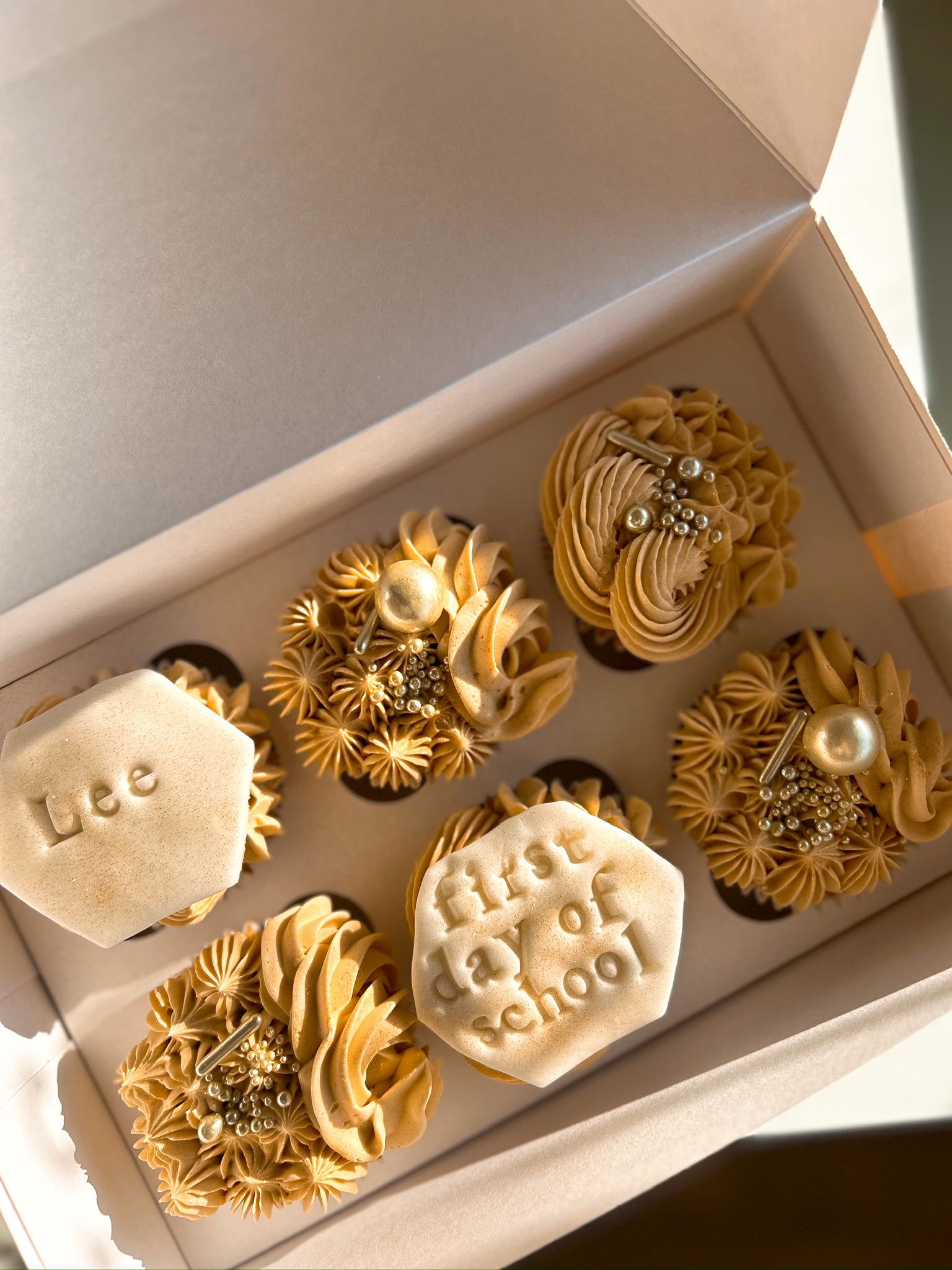 Cupcake Assortment - Bácús Cafe