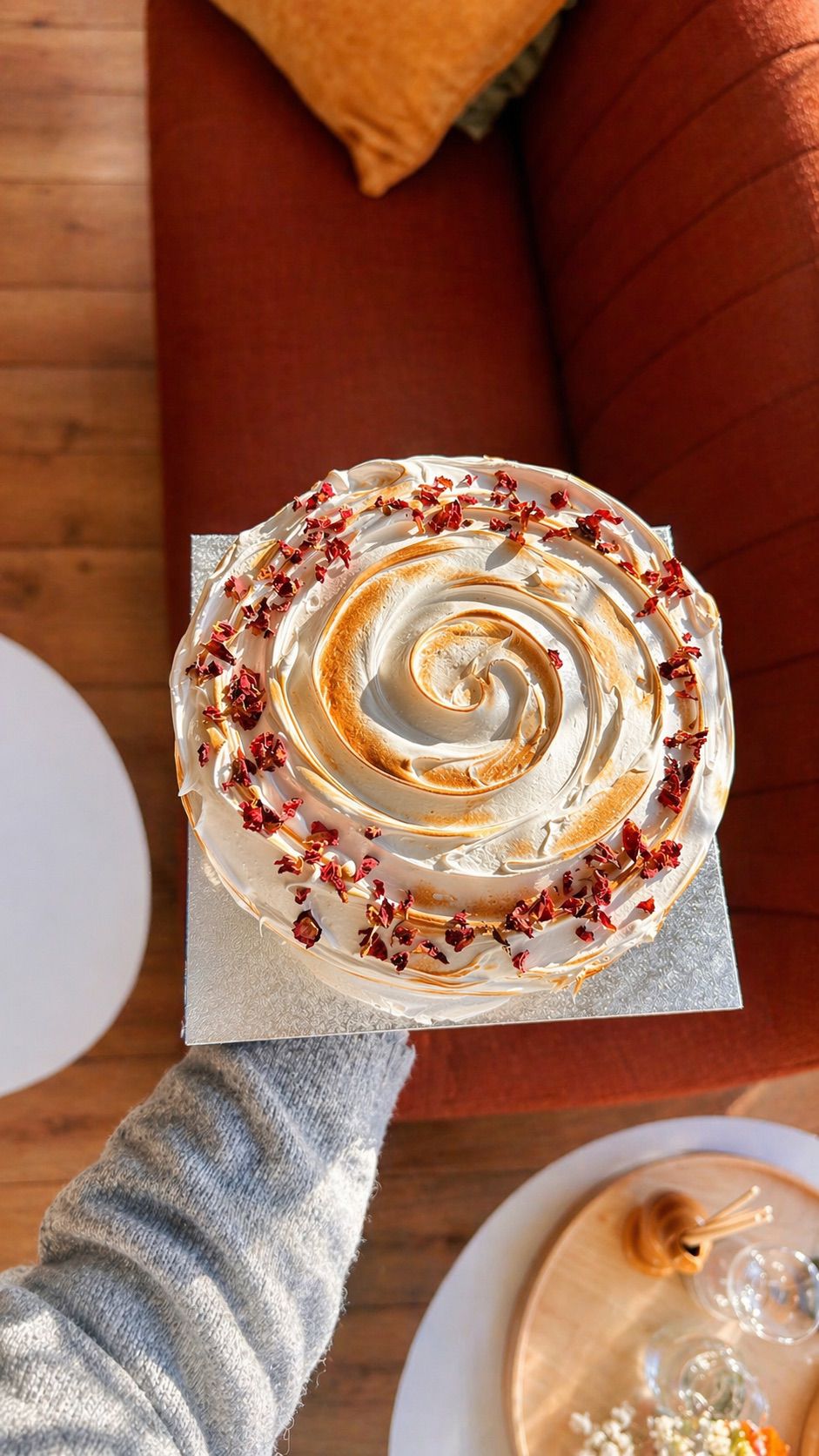 Lemon Berries Cake