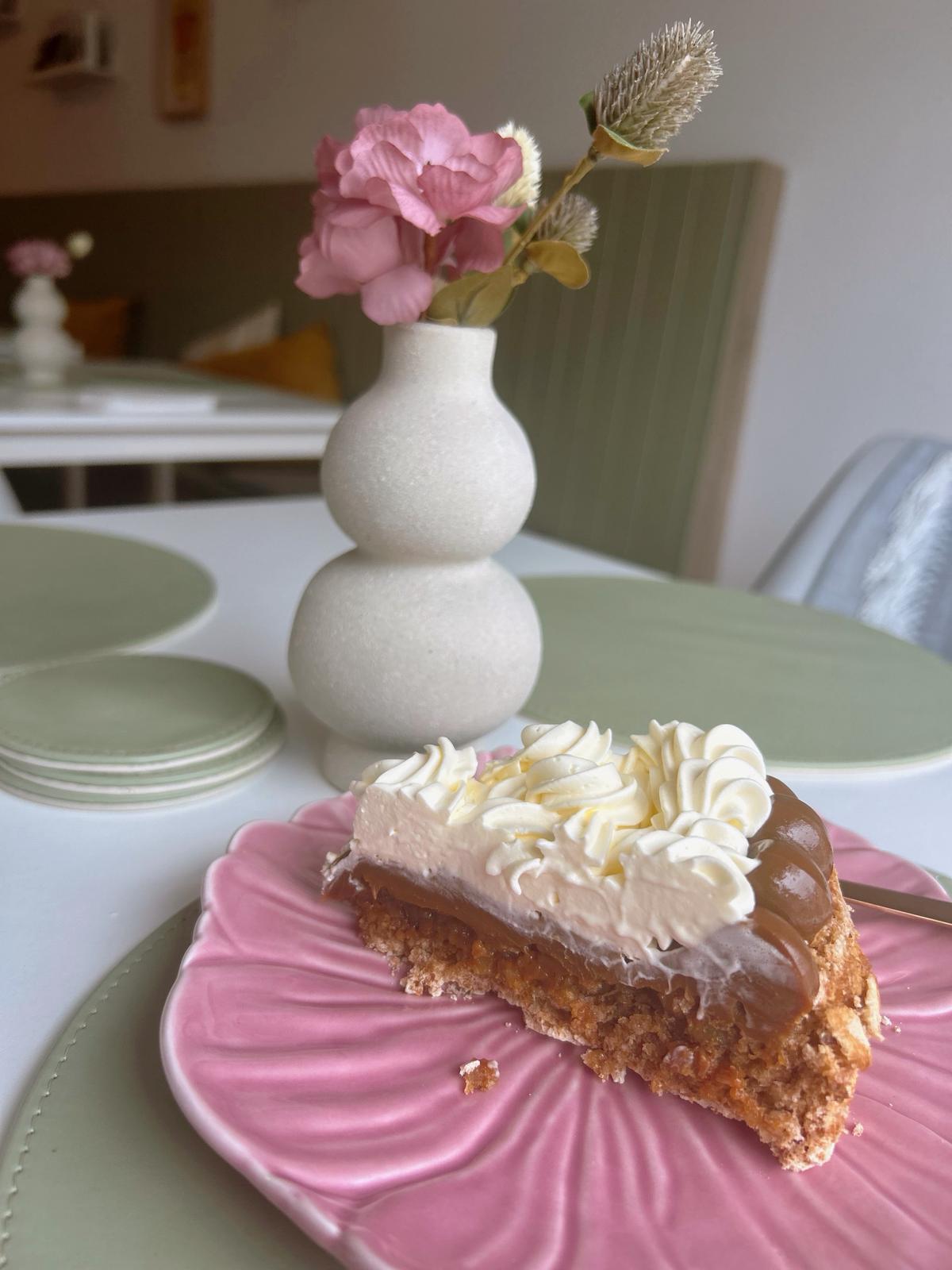 Walnut, Dulce de Leche & Cream Cake